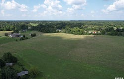 Southpoint Lane, West Frankfort, IL 62896