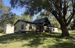 1825 KY-1385, Hardinsburg, KY 40143