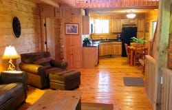 1815 Shamrock Lane, Waterville, IA 52170
