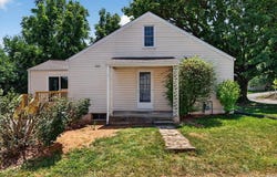 303 GRUBERT AVE, STAUNTON, VA 24401