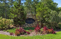515 River Forest Drive, Forsyth, GA 31029