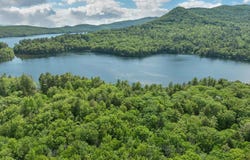 6 Twin Cottage Lane, Ossipee, NH 03814