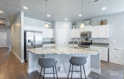 4513 S Dazzle Ave, Meridian, ID 83642