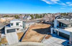 2325 Glacier Ct, Lafayette, CO 80026