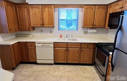 2401 Abbey Circle, Asheville, NC 28805