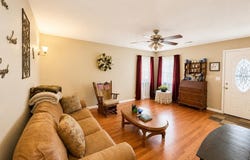 705 McClain Street, Richland, MO 65556