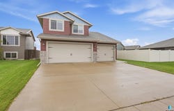 9416 W Liam St, Sioux Falls, SD 57106
