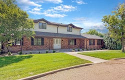 405 Highland Dr, Sterling, CO 80751