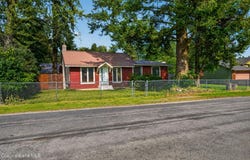 615 E Miles Ave, Hayden, ID 83835