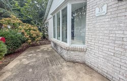 23 Greenridge Drive, Decatur, IL 62526