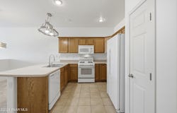 985 N Fairway Drive, Dewey-Humboldt, AZ 86327