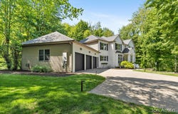 4380 Michigan Street NE, Grand Rapids, MI 49525
