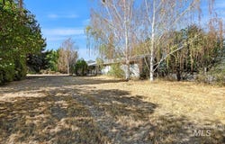 100 Park St., Hazelton, ID 83335