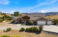 20475 Pinon Canyon Drive, Tehachapi, CA 93561
