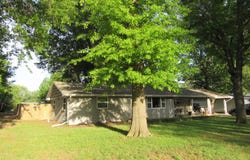 1101 13th Street, Monett, MO 65708
