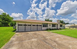513 Montgomery Street, Aberdeen, MS 39730
