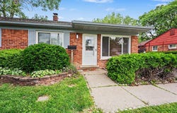 28083 Stuart Avenue, Southfield, MI 48076