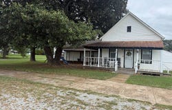 104 W Main, Portia, AR 72457