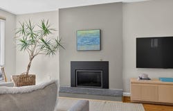 95 Winthrop St, Waltham, MA 02453