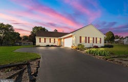 323 WILLOW Street, ADAMSTOWN, PA 19501