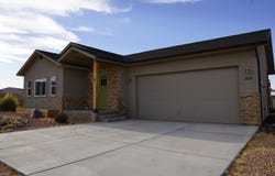 1000 E Canyon Dr, Big Water, UT 84741