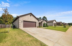 72 Cimarron Circle, Cabot, AR 72023