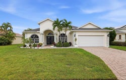 5847 LEXINGTON Drive, PARRISH, FL 34219