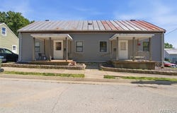 208 N Library Street, Waterloo, IL 62298