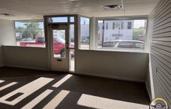 607 S Topeka AVE, Lyndon, KS 66451