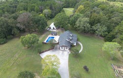 1328 Abrams Road SE, Silver Creek, GA 30173