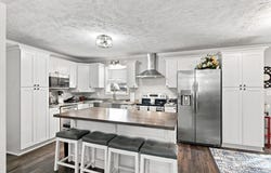 135 Glover St, ATWOOD, TN 38220