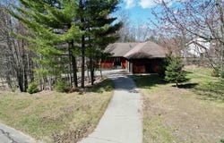 70 David Drive, Marquette, MI 49855