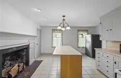 189 Danielson Pike, Scituate, RI 02857