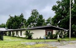 814 Walnut Street, Chetopa, KS 67336