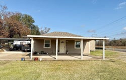 86 W John Ave, Orange, TX 77630