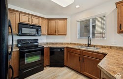 90 E RESACA Dr S, Sandy, UT 84070