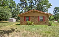 95 Wright Patman Drive, Wells, TX 75976