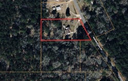 59 Masonite Lake Rd, Laurel, MS 39443