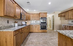 1386 STABLE RUN Dr, Cordova, TN 38016