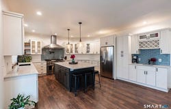41-1 Whippoorwill Road, Old Lyme, CT 06371