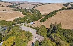 24227 Palomares Rd, Castro Valley, CA 94552
