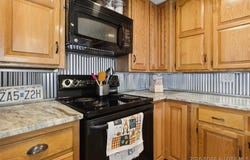 33004 N Ivy Bend Road, Stover, MO 65078
