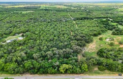 Jakes Colony, Seguin, TX 78155