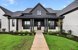 209 Samir Lane, Waxahachie, TX 75165