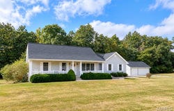114 Beth Ann Drive, Winfield, MO 63389