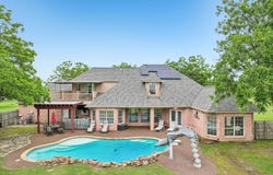 1252 Orchard Lane, Ennis, TX 75119