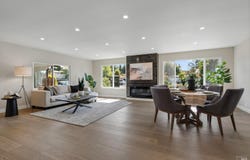 8268 Valley View Drive, Sebastopol, CA 95472