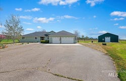 2393 NE 21st St, Payette, ID 83661