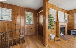7843 Outlook Ave, Oakland, CA 94605