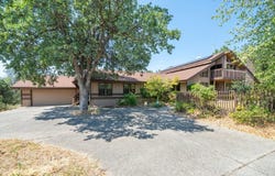8846 Goldstone Lane, Redding, CA 96001